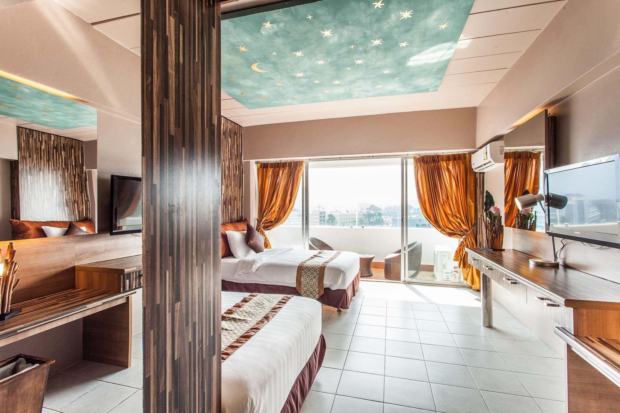 Patong Heritage Hotel Phuket - Sha Extra Plus Exterior photo