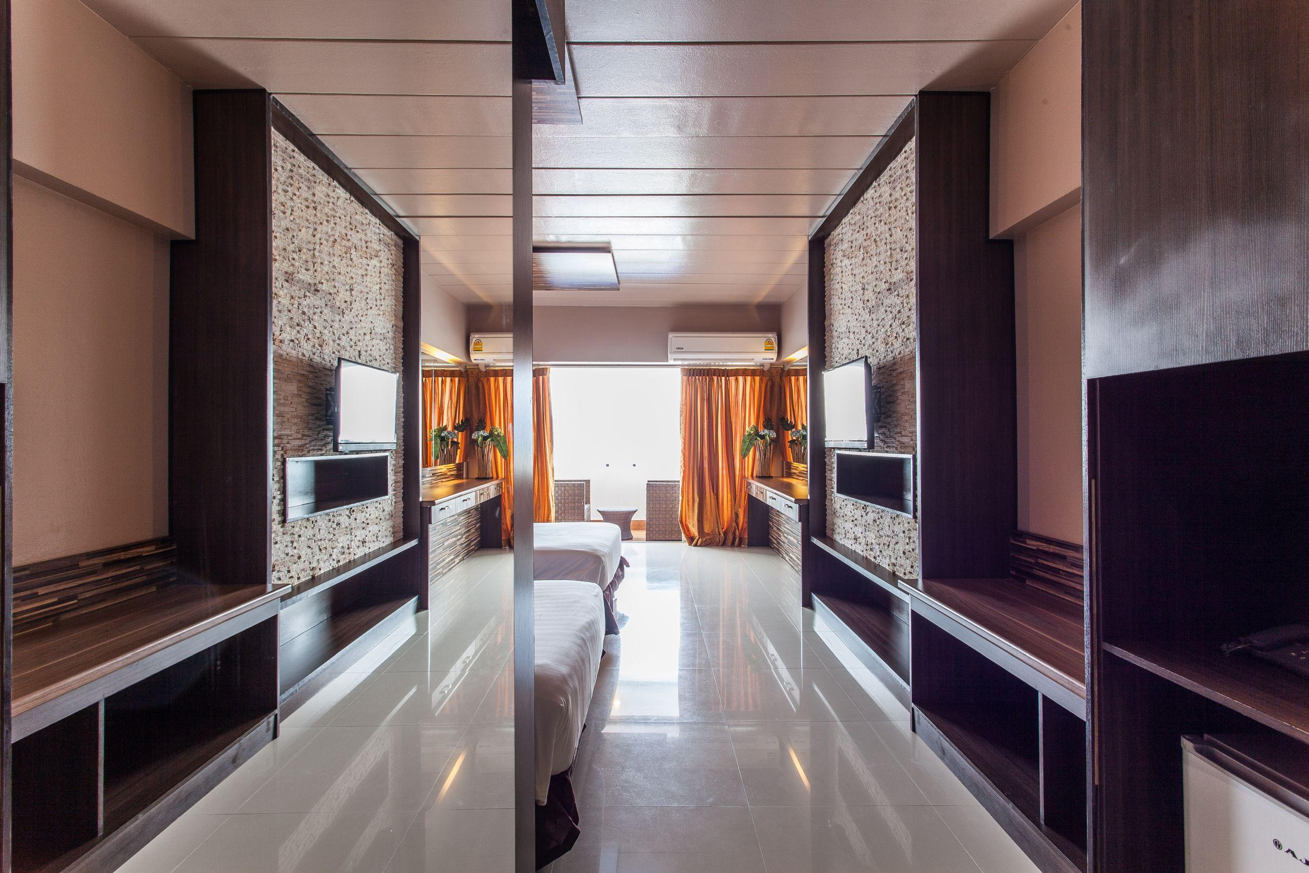 Patong Heritage Hotel Phuket - Sha Extra Plus Exterior photo