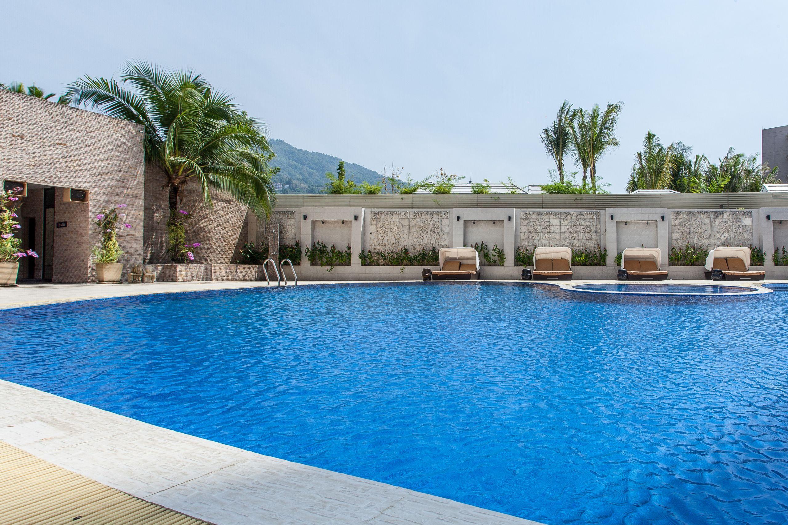 Patong Heritage Hotel Phuket - Sha Extra Plus Exterior photo