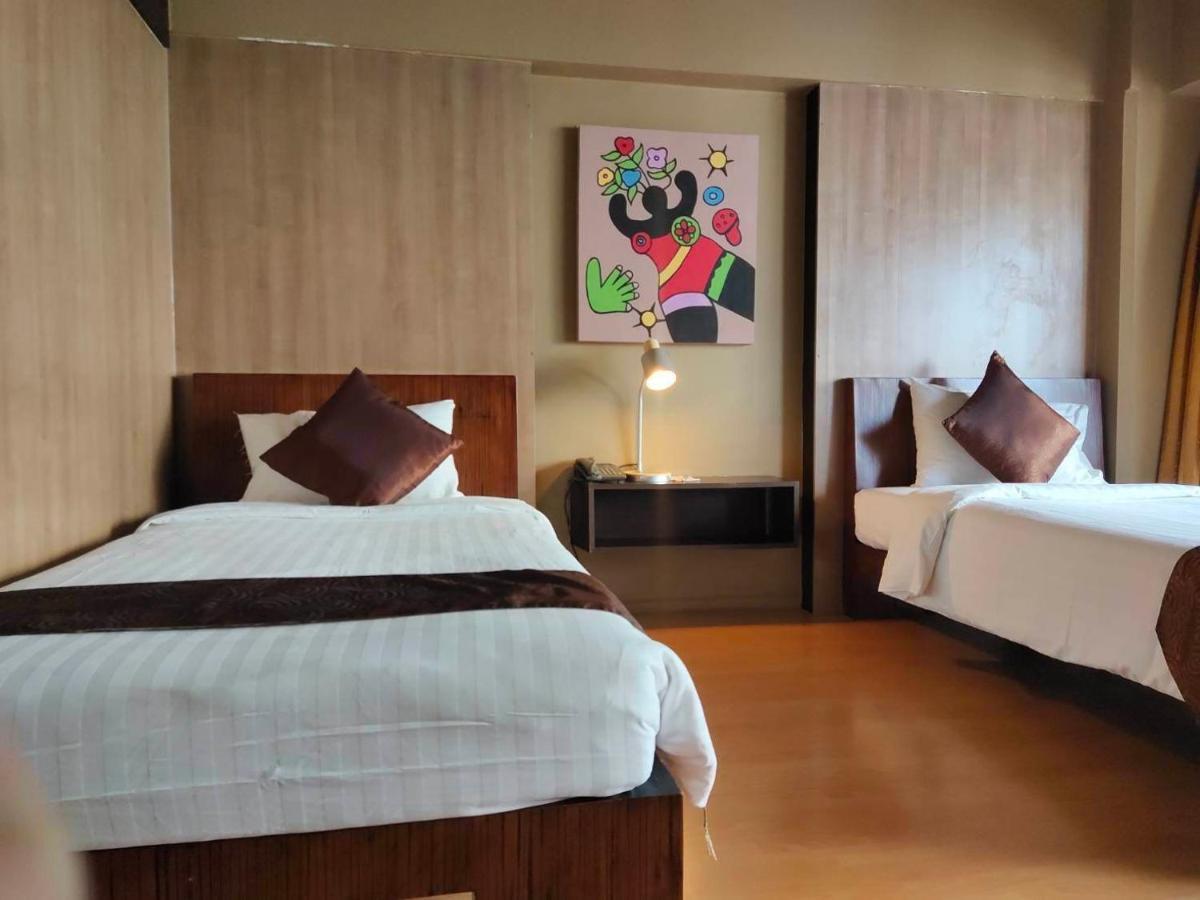 Patong Heritage Hotel Phuket - Sha Extra Plus Exterior photo